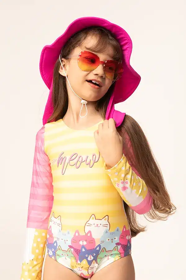 CHAPEU COM ABA - ROSA